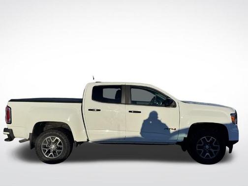 2022 GMC Canyon AT4