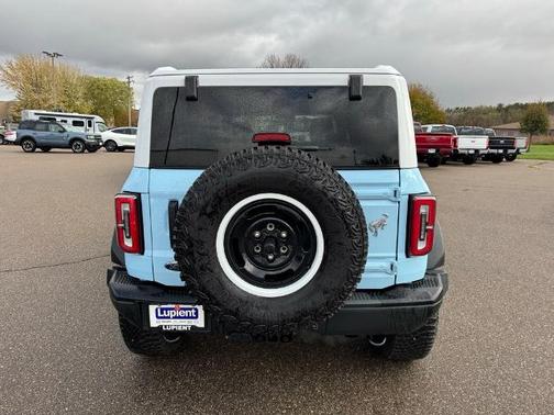 2023 Ford Bronco HERITAGE LIMITED EDITION