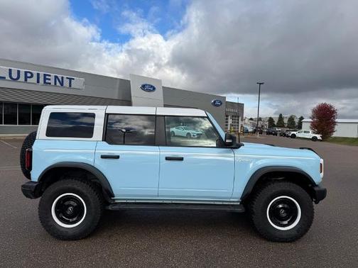 2023 Ford Bronco HERITAGE LIMITED EDITION
