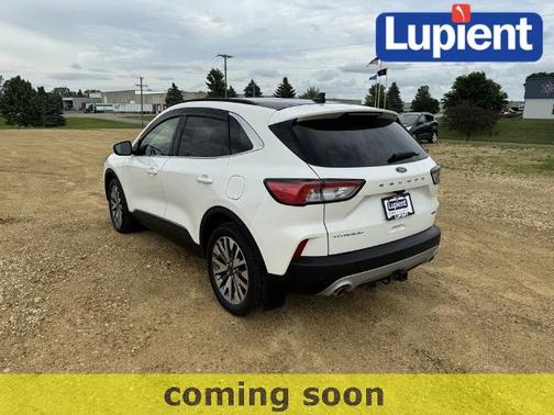 2022 Ford Escape TITANIUM