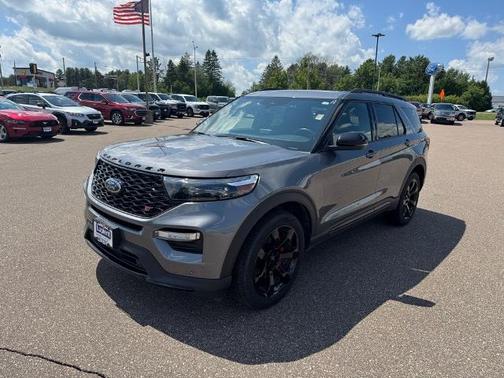 2022 Ford Explorer ST