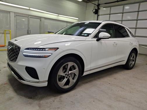 2026 Genesis GV70 2.5T Advanced