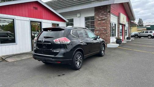 Magnetic Black 2016 Nissan Rogue SL