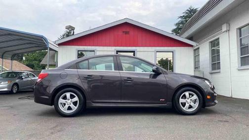 2015 Chevrolet Cruze 1LT