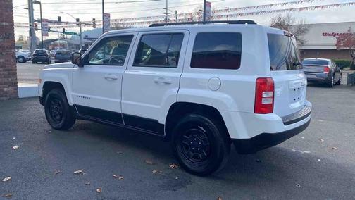 2017 Jeep Patriot Sport