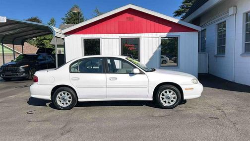 1997 Chevrolet Malibu Base