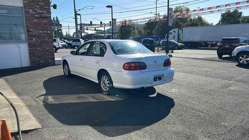 1997 Chevrolet Malibu Base