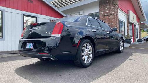 2016 Chrysler 300 S