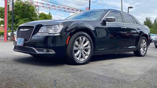 2016 Chrysler 300 S