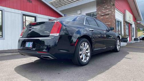 2016 Chrysler 300 S