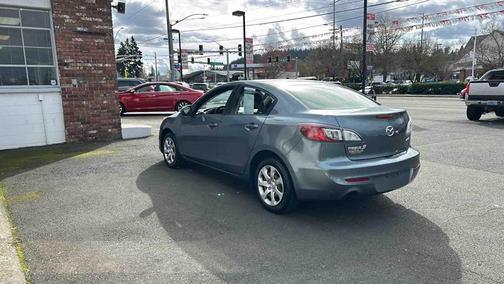 2013 Mazda Mazda3 i Sport
