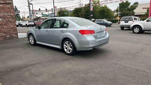 2014 Subaru Legacy Base