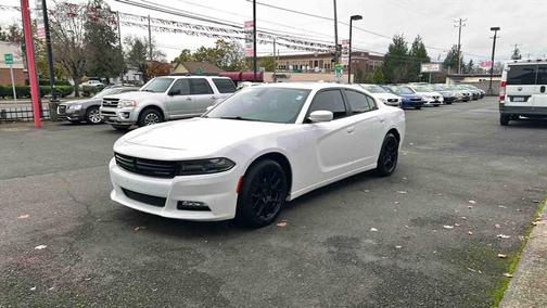 2015 Dodge Charger SXT