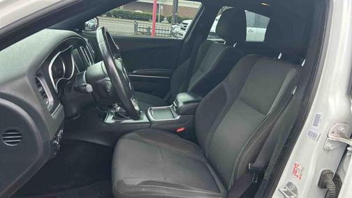 2015 Dodge Charger SXT