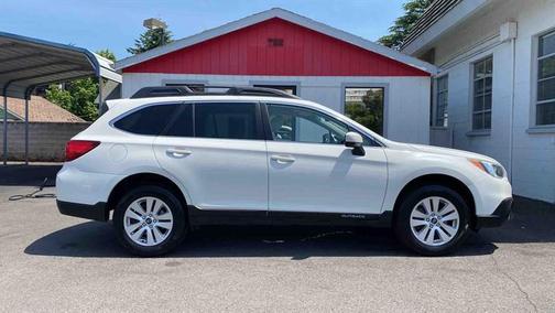 2016 Subaru Outback 2.5i Premium