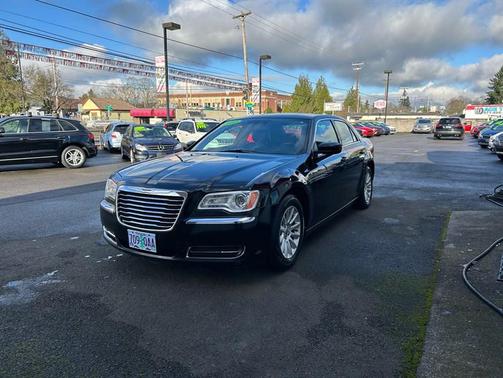 2012 Chrysler 300 S