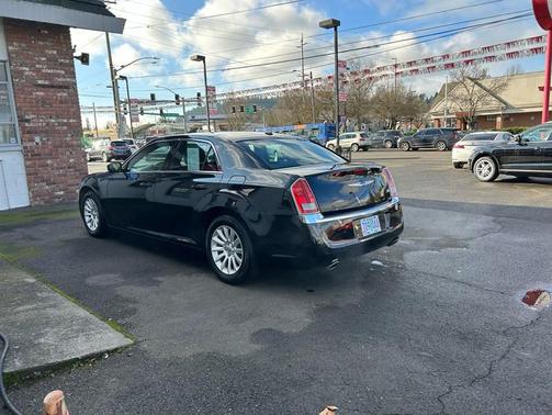 2012 Chrysler 300 S