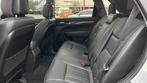 2013 Kia Sorento SX