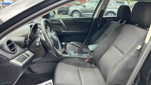2012 Mazda Mazda3 i Touring