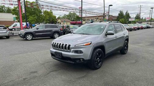 2015 Jeep Cherokee Sport