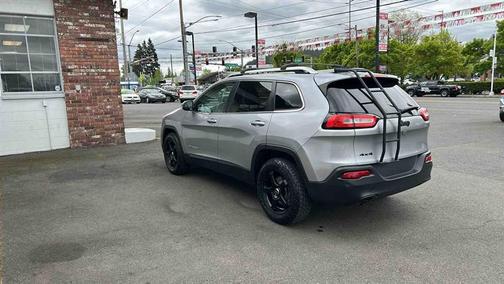 2015 Jeep Cherokee Sport