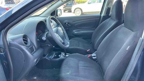 2015 Nissan Versa 1.6 S+