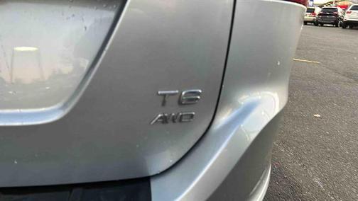 2011 Volvo XC60 T6 R-Design