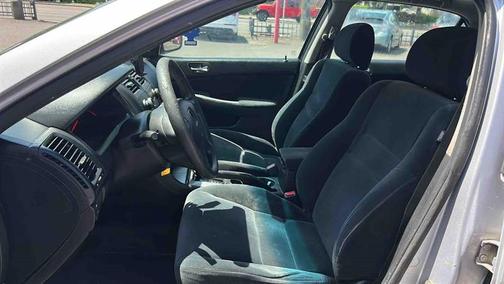 Satin Silver Metallic 2004 Honda Accord EX