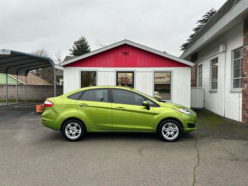 2018 Ford Fiesta SE