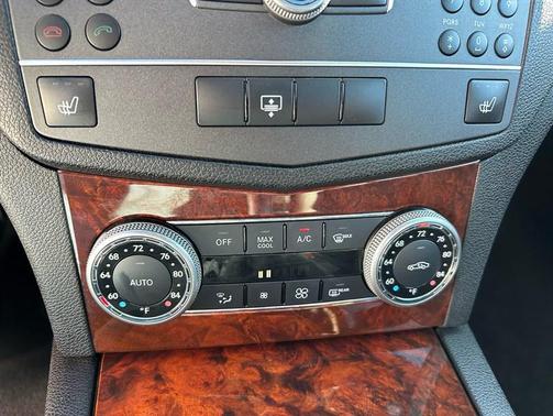 2011 Mercedes-Benz C-Class Sport