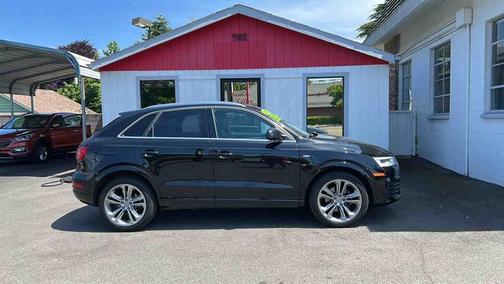 BLACK 2018 Audi Q3 2.0T Sport Premium