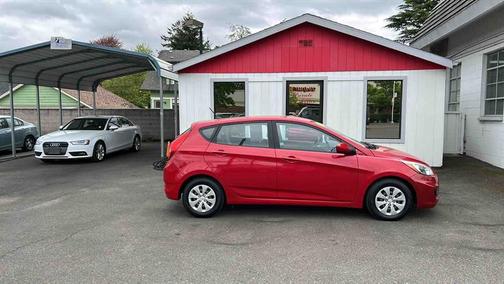 2016 Hyundai Accent SE