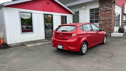 2016 Hyundai Accent SE