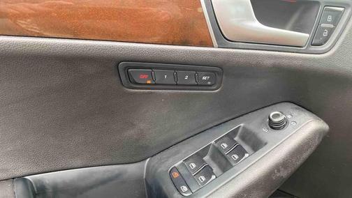 2012 Audi Q5 2.0T Premium Plus