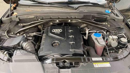 2012 Audi Q5 2.0T Premium Plus