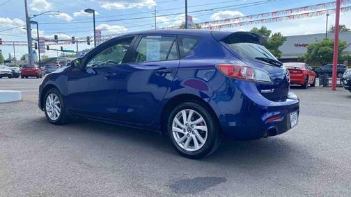 2013 Mazda Mazda3 i Touring