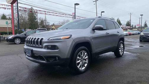 2015 Jeep Cherokee Sport