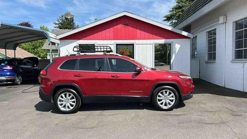 2015 Jeep Cherokee Sport