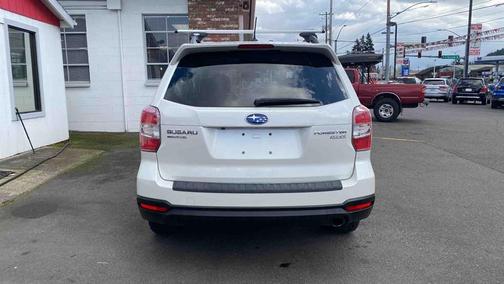 2015 Subaru Forester 2.5i Touring