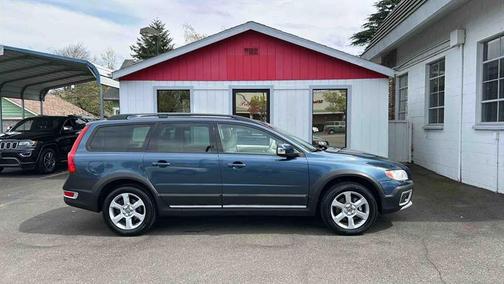 Barents Blue Metallic 2009 Volvo XC70 3.2