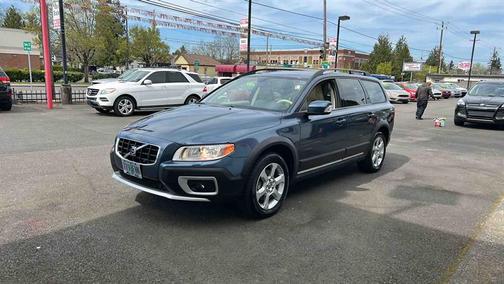 Barents Blue Metallic 2009 Volvo XC70 3.2