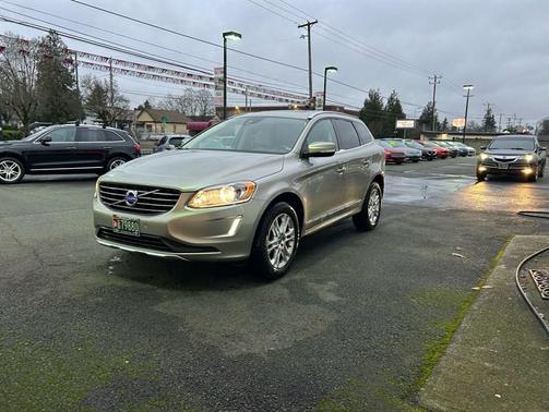 2015 Volvo XC60 T5 Premier