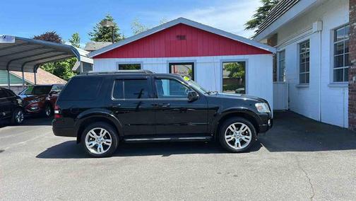 Black 2010 Ford Explorer XLT