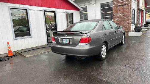 2005 Toyota Camry XLE V6