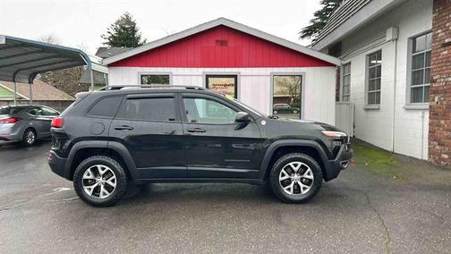 2015 Jeep Cherokee Sport