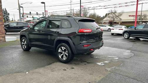2015 Jeep Cherokee Sport