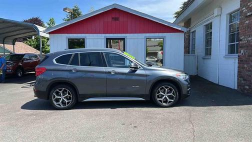 Mineral Gray Metallic 2017 BMW X1 xDrive 28i