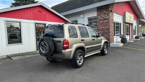 2004 Jeep Liberty Sport