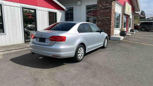 Reflex Silver Metallic 2011 Volkswagen Jetta S