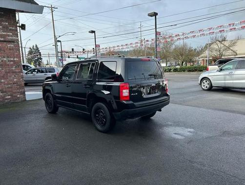 2016 Jeep Patriot Sport